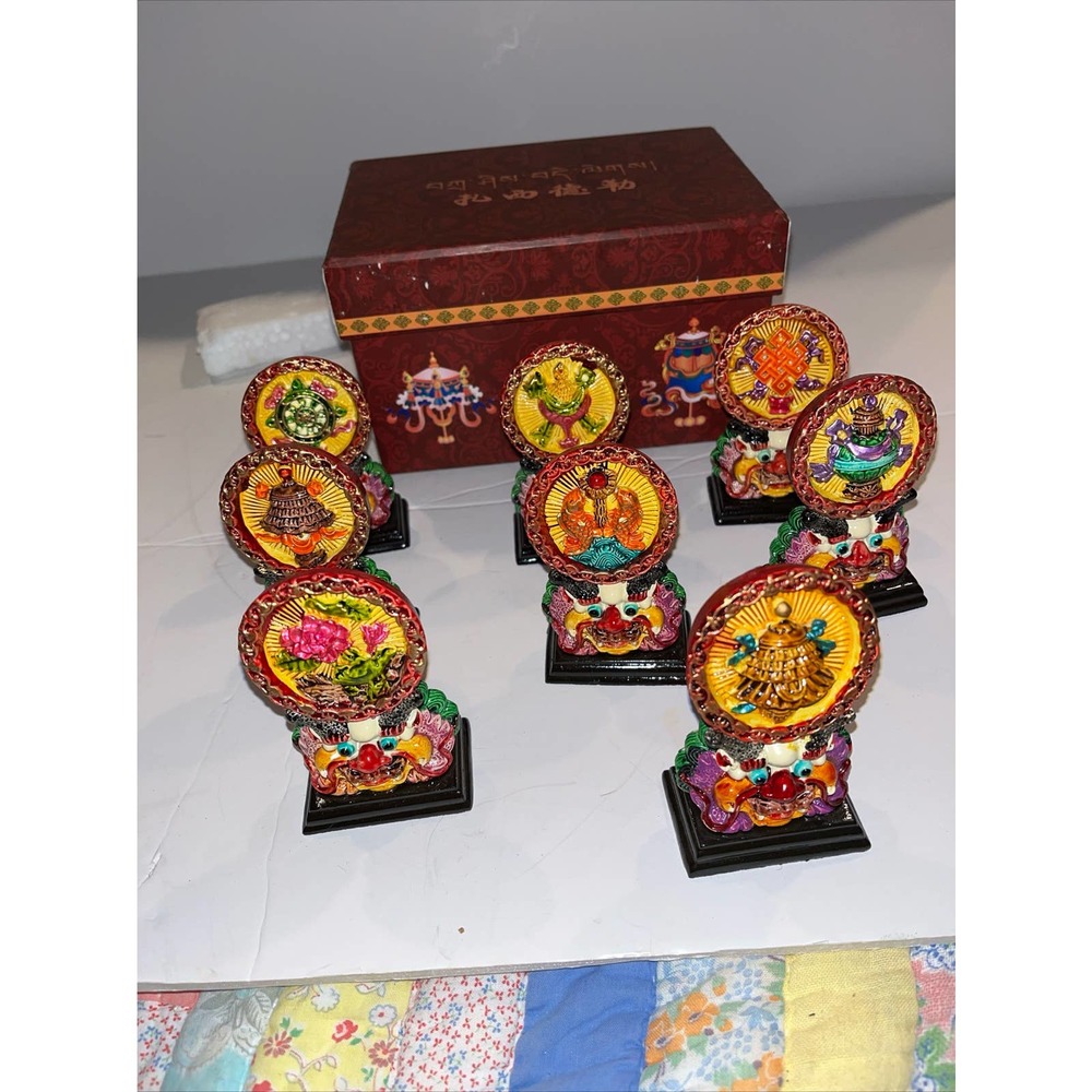 Set of 8 Vtg resin tokens of Buddhist symbols of  good things in life